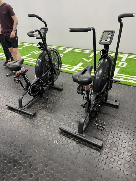 Аэробайк Insight Fitness XF50